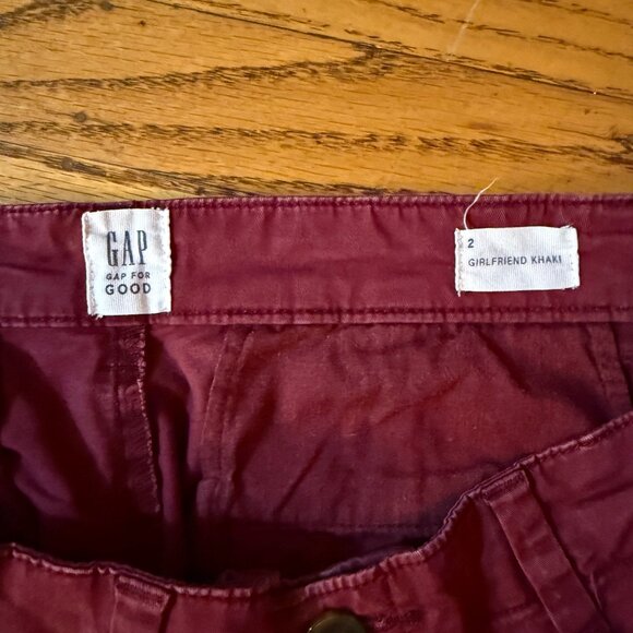 Gap Girlfriend Khaki pants, burgundy wine, size 2 - Picture 3 of 6
